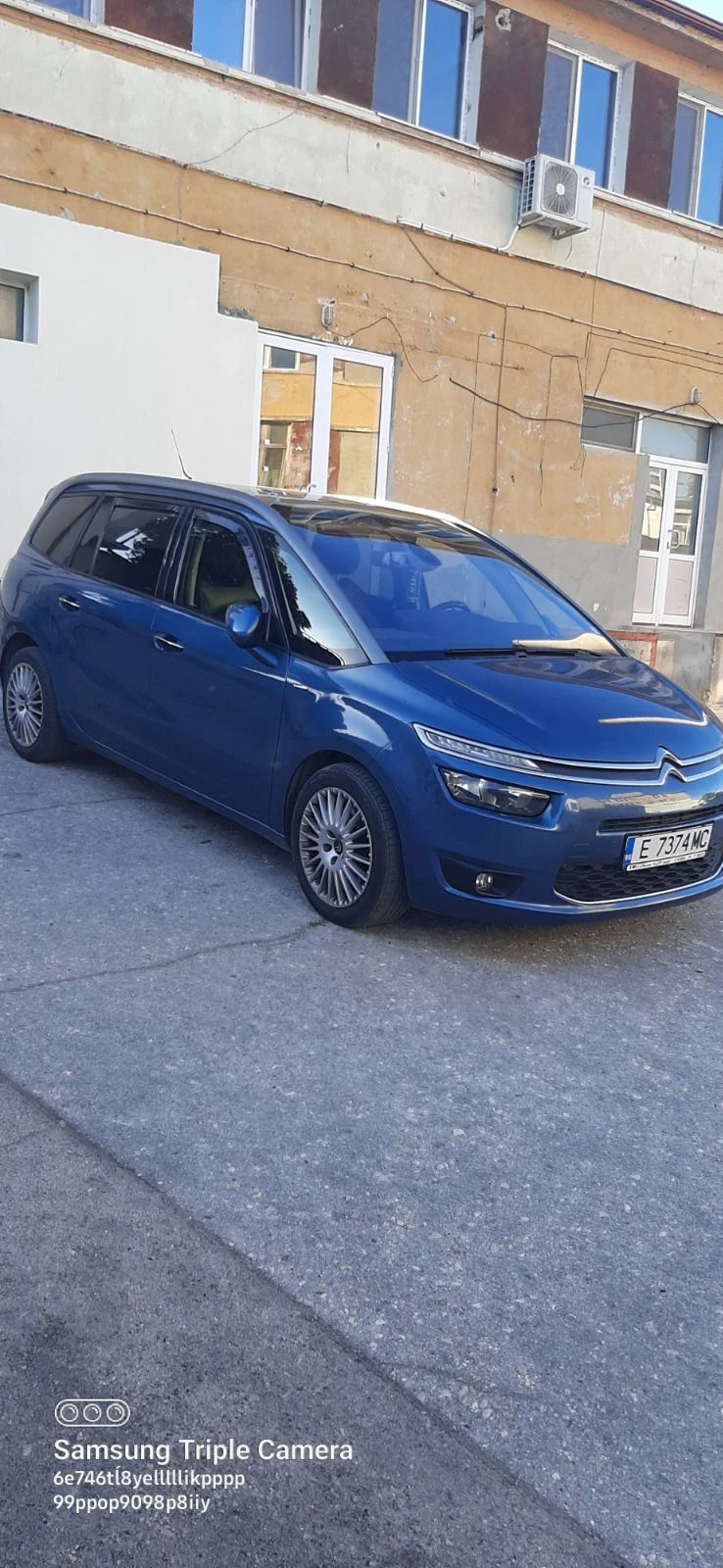 Citroen Grand C4 Picasso 2.0 HDI, снимка 14 - Автомобили и джипове - 54885740