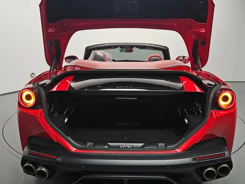 Ferrari Portofino, снимка 4 - Автомобили и джипове - 55077978