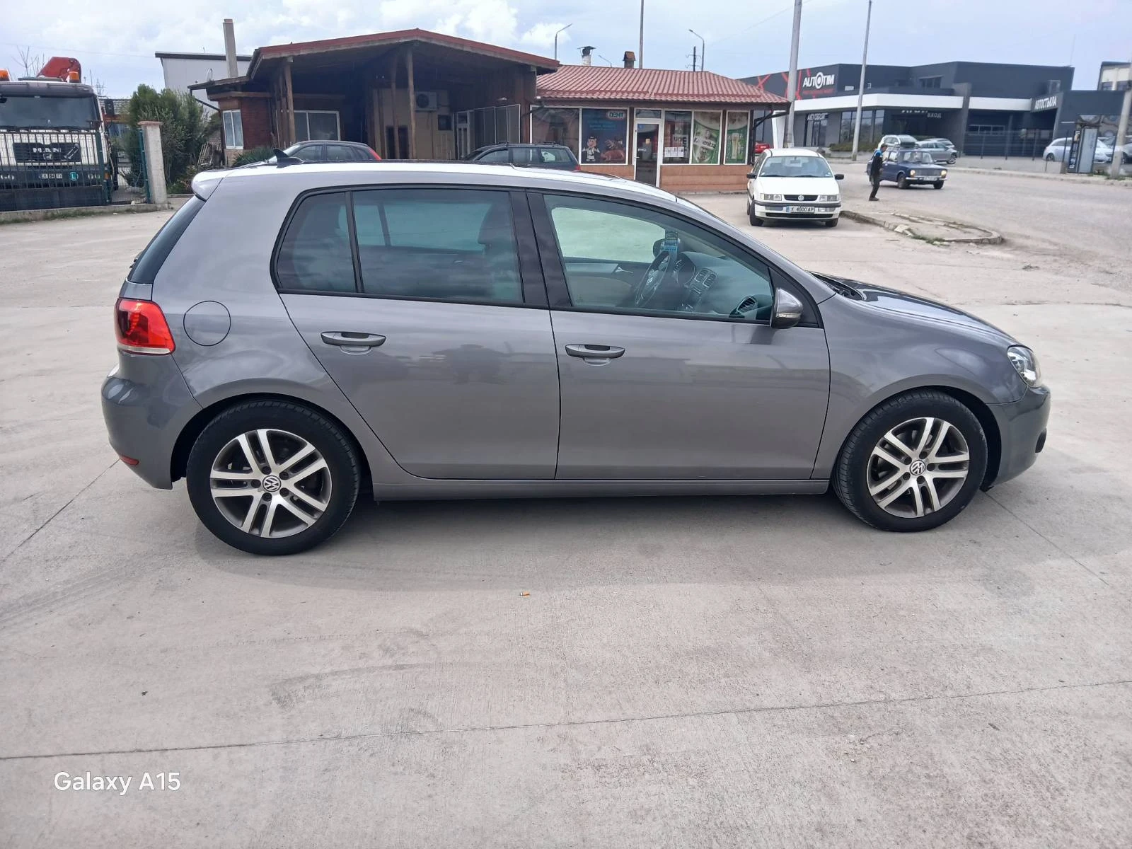 VW Golf 2.0 TDI 140 AVTOMAT - изображение 4