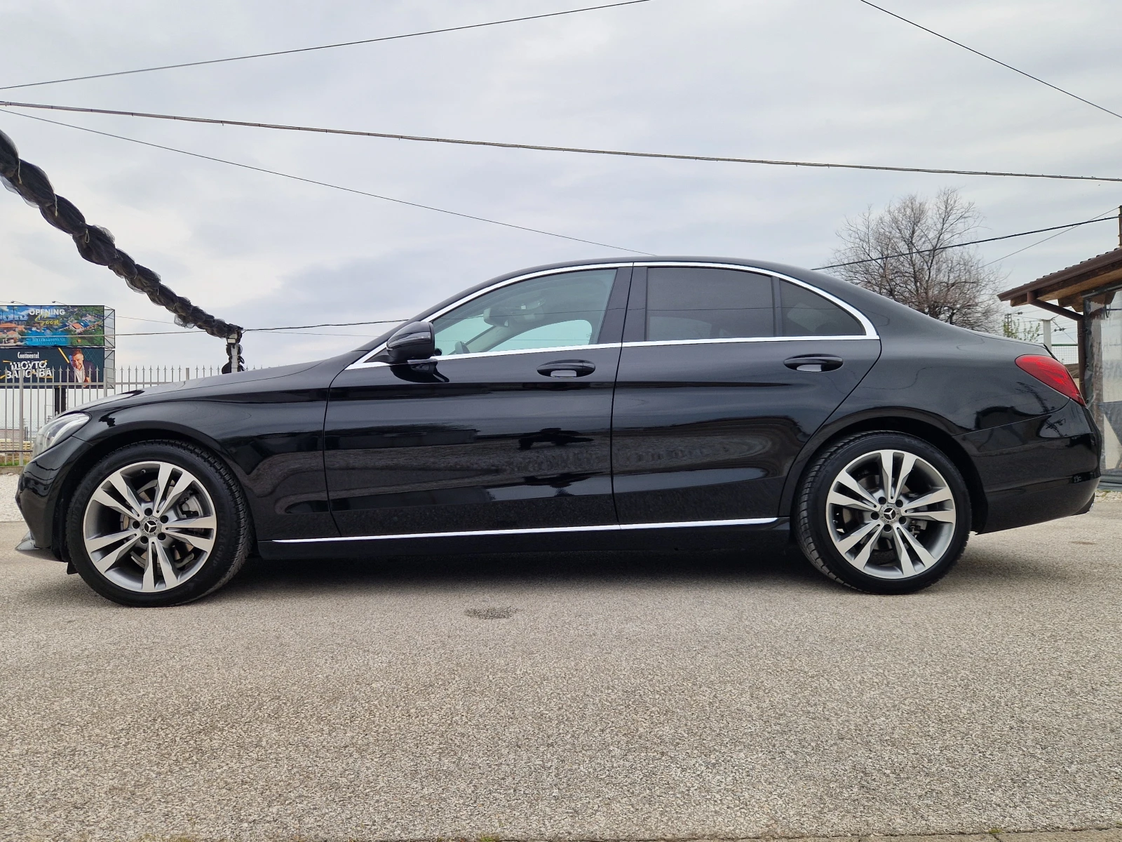 Mercedes-Benz C 220 9G/4matic/CAMERA/BURMESTER/KEYLESS/Italia* NOVA* T - изображение 6