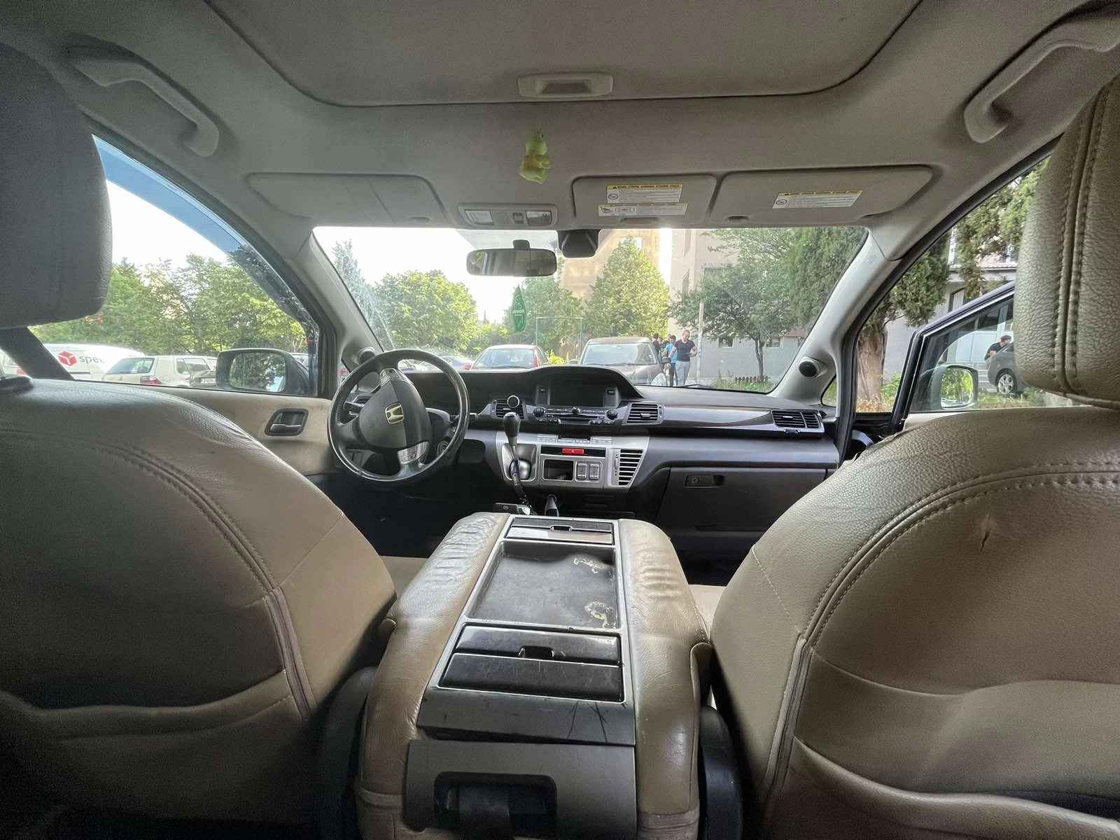 Honda Fr-v  - изображение 5