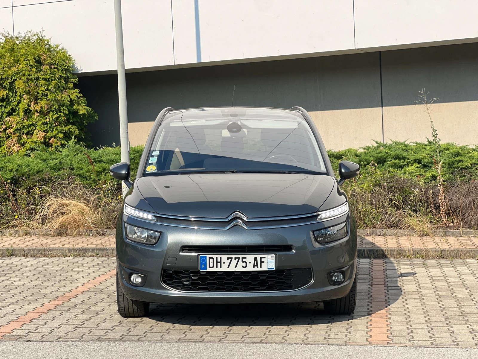 Citroen C4 Picasso 1.6HDI-Автомат-7места-лизинг по 280лв - изображение 2