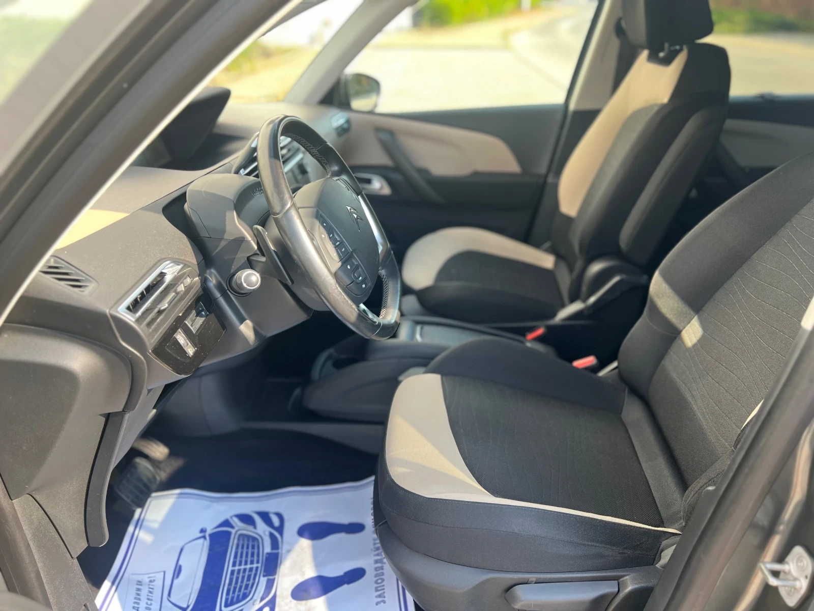 Citroen C4 Picasso 1.6HDI-Автомат-7места-лизинг по 280лв - изображение 9