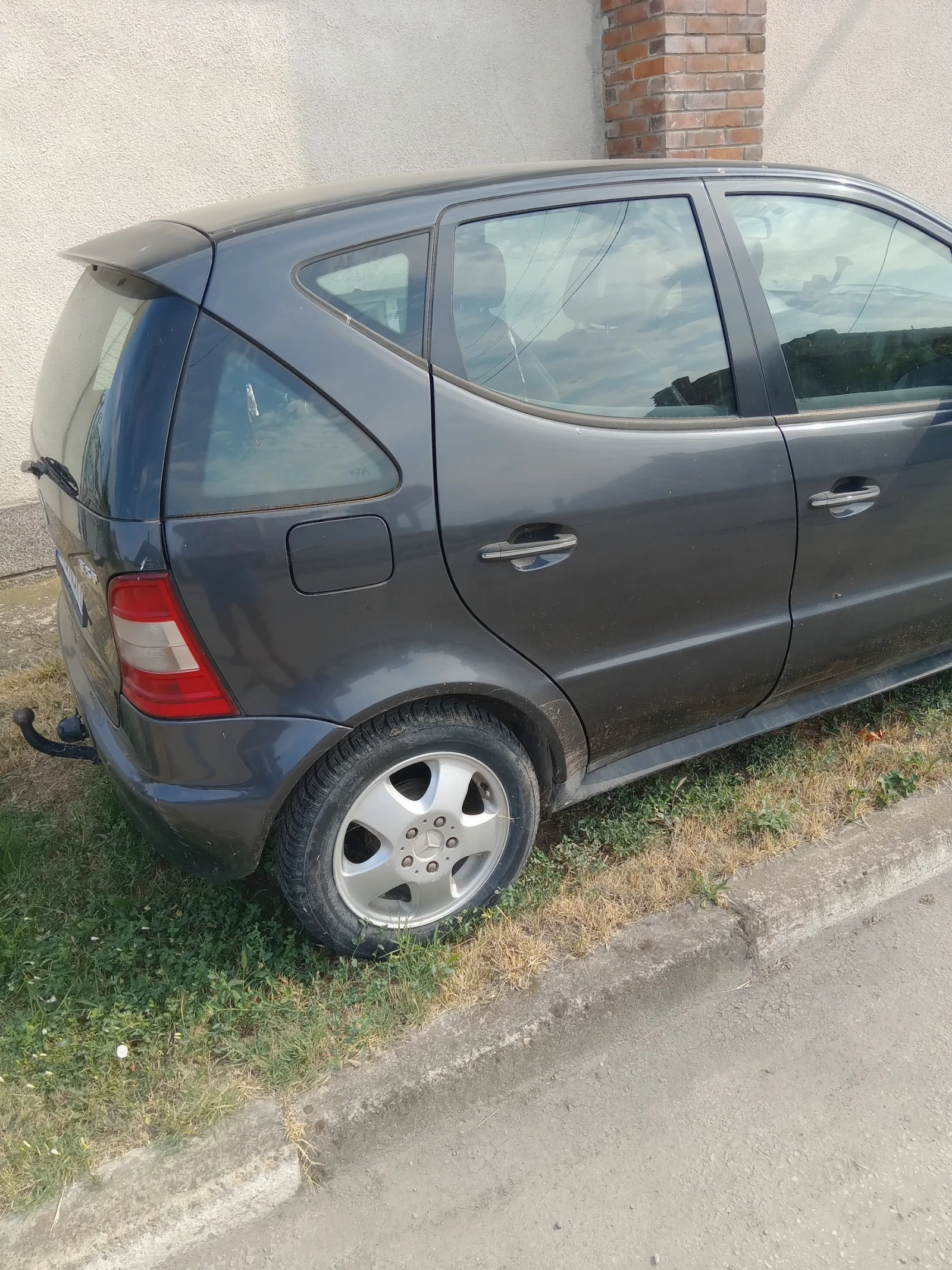 Mercedes-Benz A 160 1.6 бензин - изображение 4