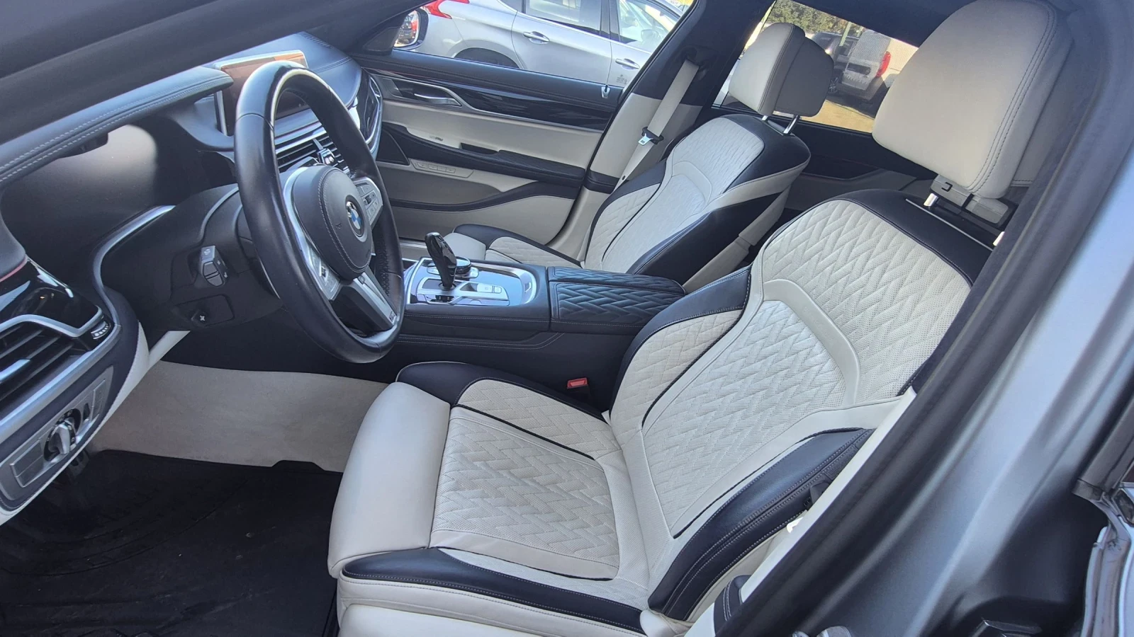 BMW 740 X-Drive* Full M-Pack* Head-up* 360 Cam* Laser | Mobile.bg   15