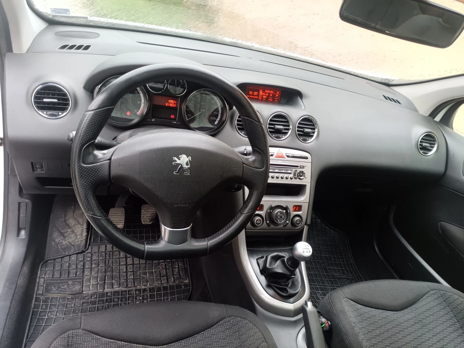 Peugeot 308, снимка 5 - Автомобили и джипове - 53759176