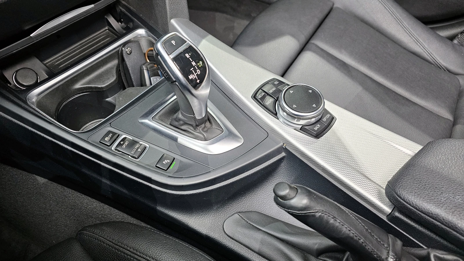 BMW 320 M-Performance EDITION autogeorge.com - изображение 8