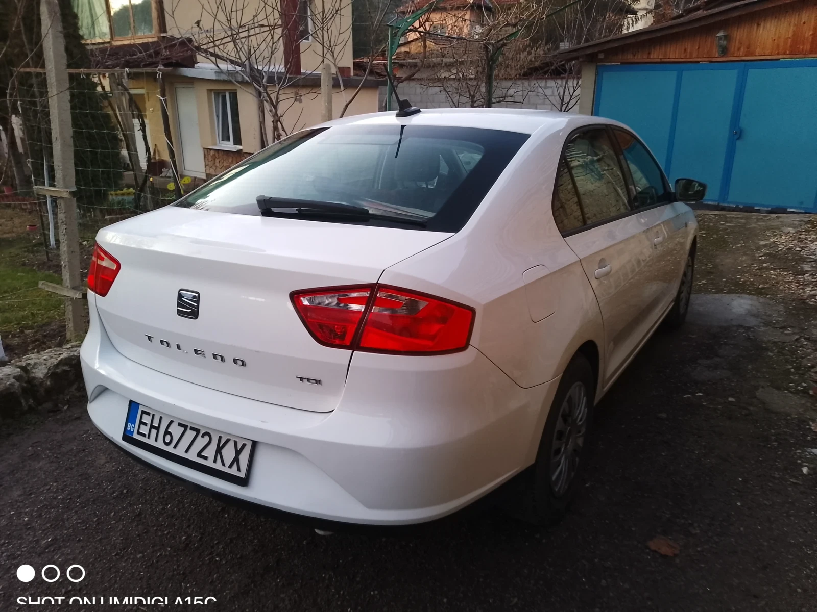 Seat Toledo 1.6TDI 105k.c - изображение 3