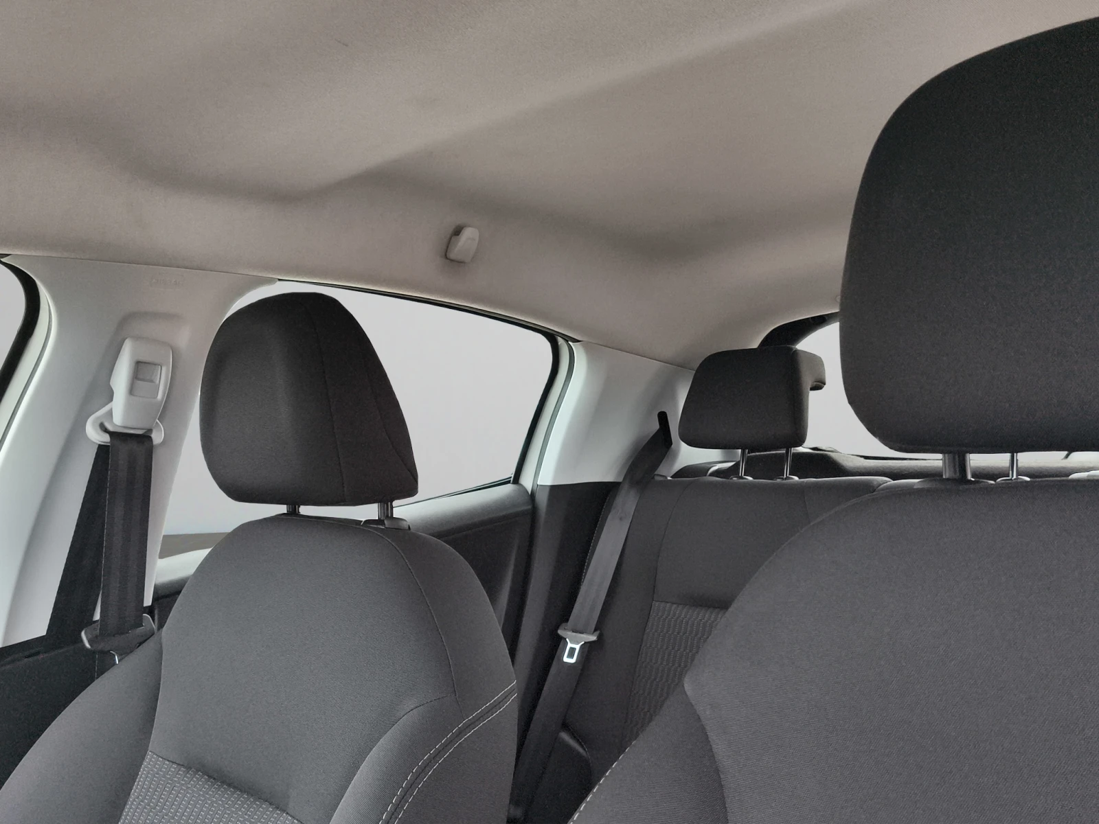 Peugeot 208 5P ACTIVE 1.2 VTi 68 BVM5 E6.2 // 1906246 | Mobile.bg � ����������� 13