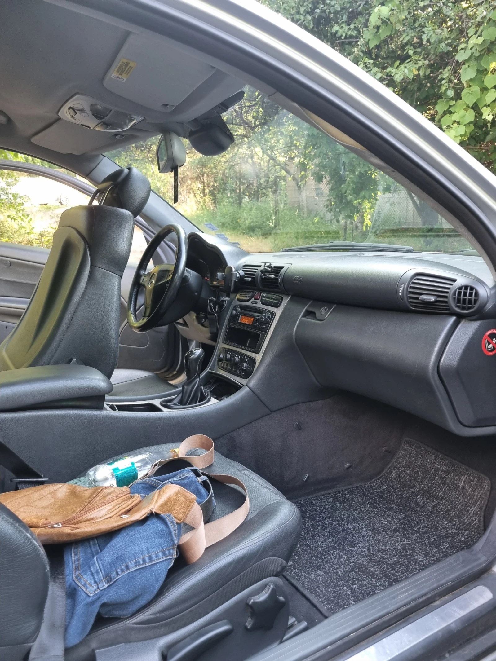 Mercedes-Benz C 220 Цяла или на части - изображение 8