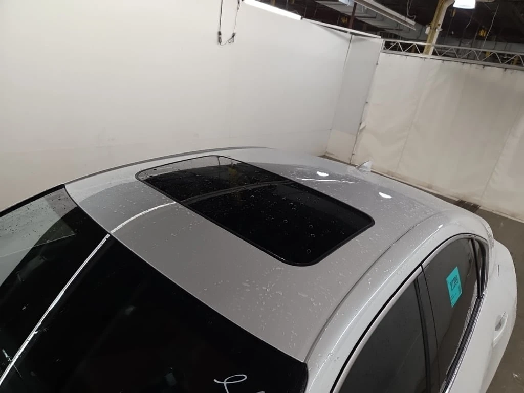 Lexus IS 300 * CARFAX * ��� ������������ ������ | Mobile.bg � ����������� 9