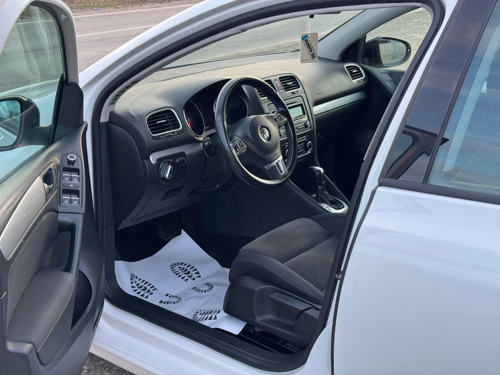 VW Golf 1.6TDI 105k.s AVTOMAT - изображение 9