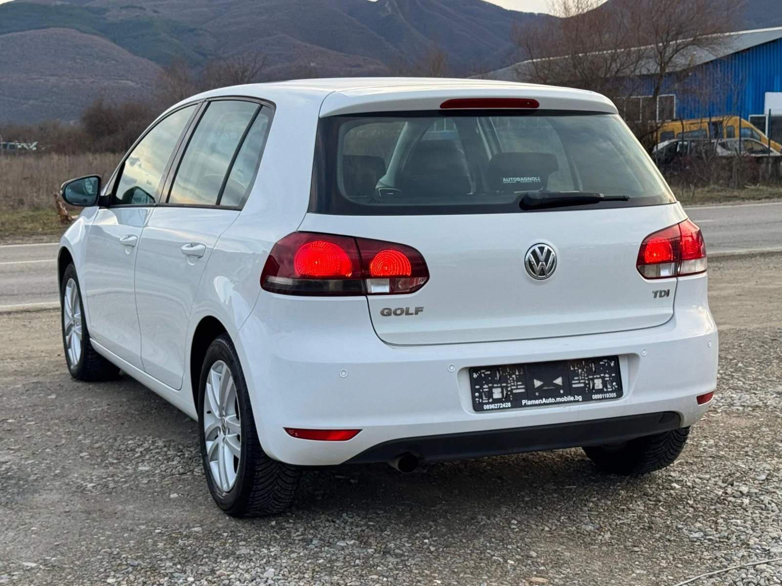 VW Golf 1.6TDI 105k.s AVTOMAT - изображение 3