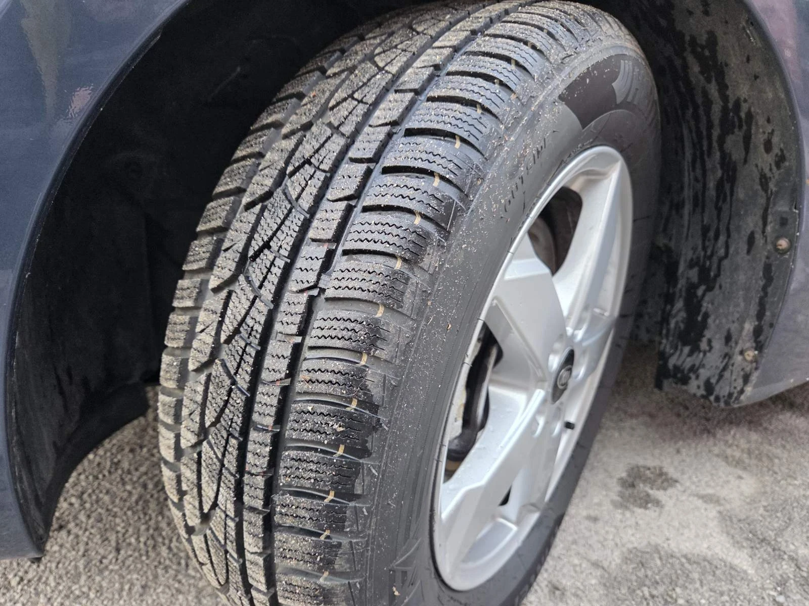 Kia Carens, снимка 11 - Автомобили и джипове - 53746188