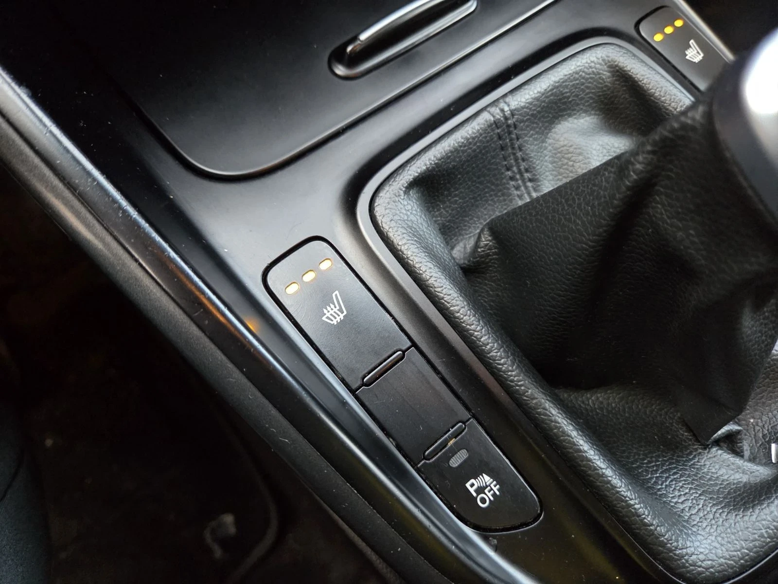 Kia Carens, снимка 5 - Автомобили и джипове - 53746188