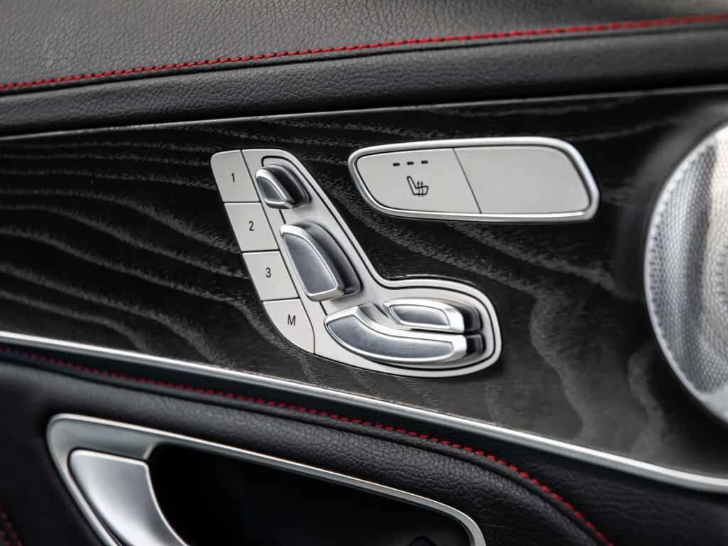 Mercedes-Benz C 43 AMG * C43 4MATIC NIGHT PKG DRV PACK * CARFAX * ЦЕНА ДО, снимка 13 - Автомобили и джипове - 54173463