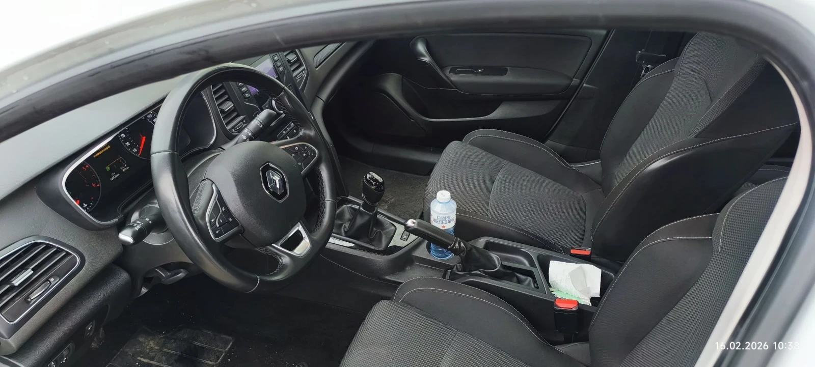 Renault Megane, снимка 6 - Автомобили и джипове - 54188877