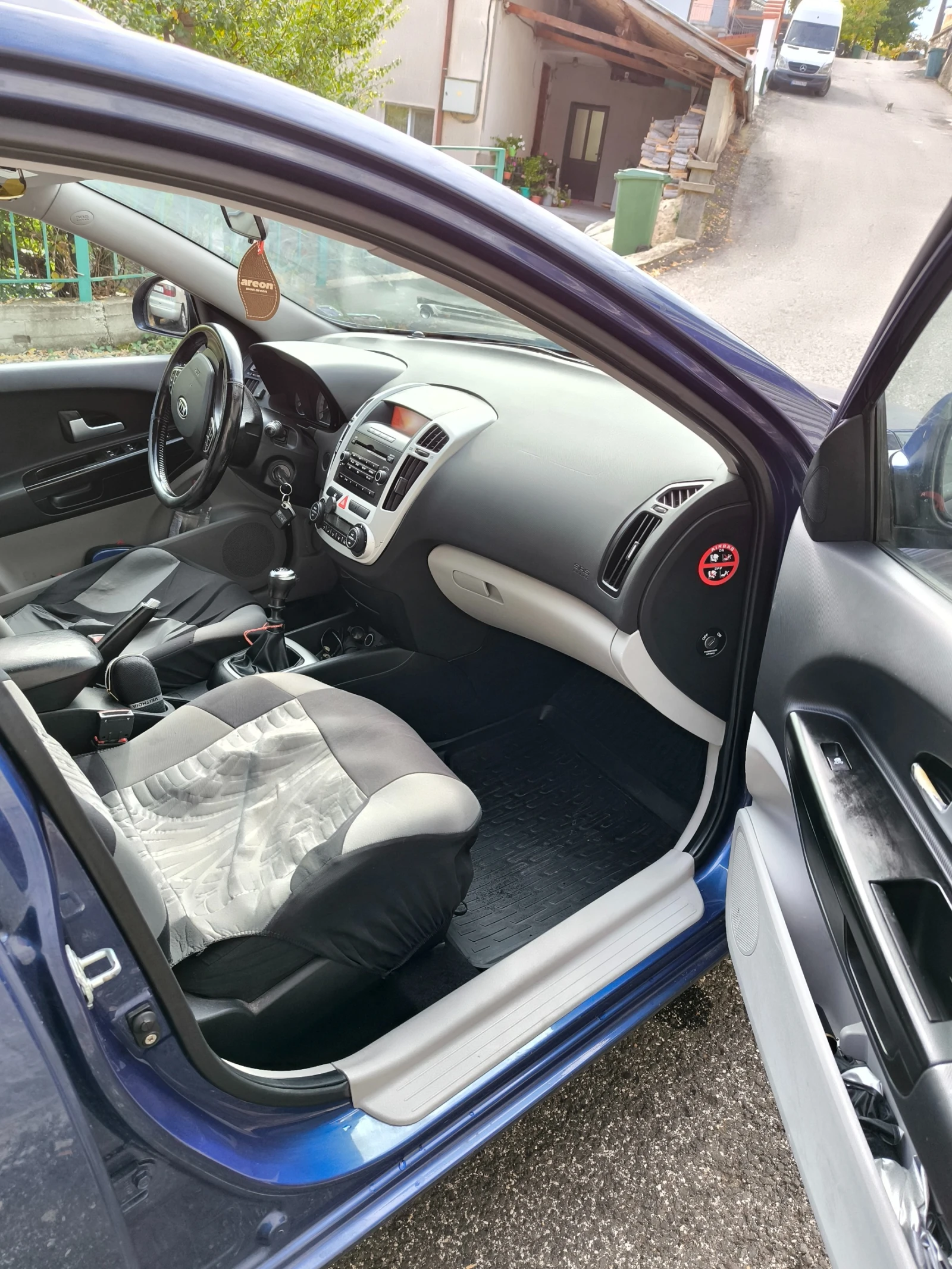 Kia Ceed | Mobile.bg � ����������� 11