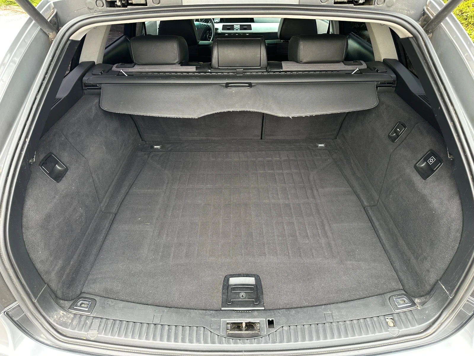 BMW 525 D / Touring / 177HP / Steptronic, снимка 12 - Автомобили и джипове - 54284028