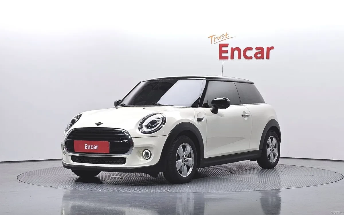 Mini Cooper 1.5L TwinTurbo / Navi / Camera / Carfax