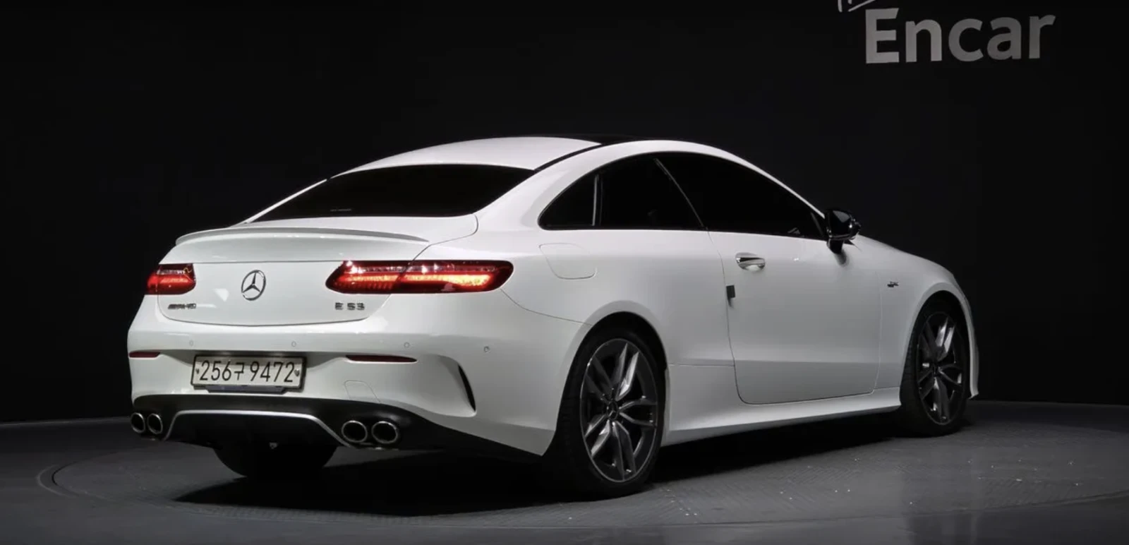 Mercedes-Benz E 53 AMG 4MATIC+ BURMESTER* ОБДУХВАНЕ* LANE ASS* ПАНО* 360, снимка 2 - Автомобили и джипове - 54671261