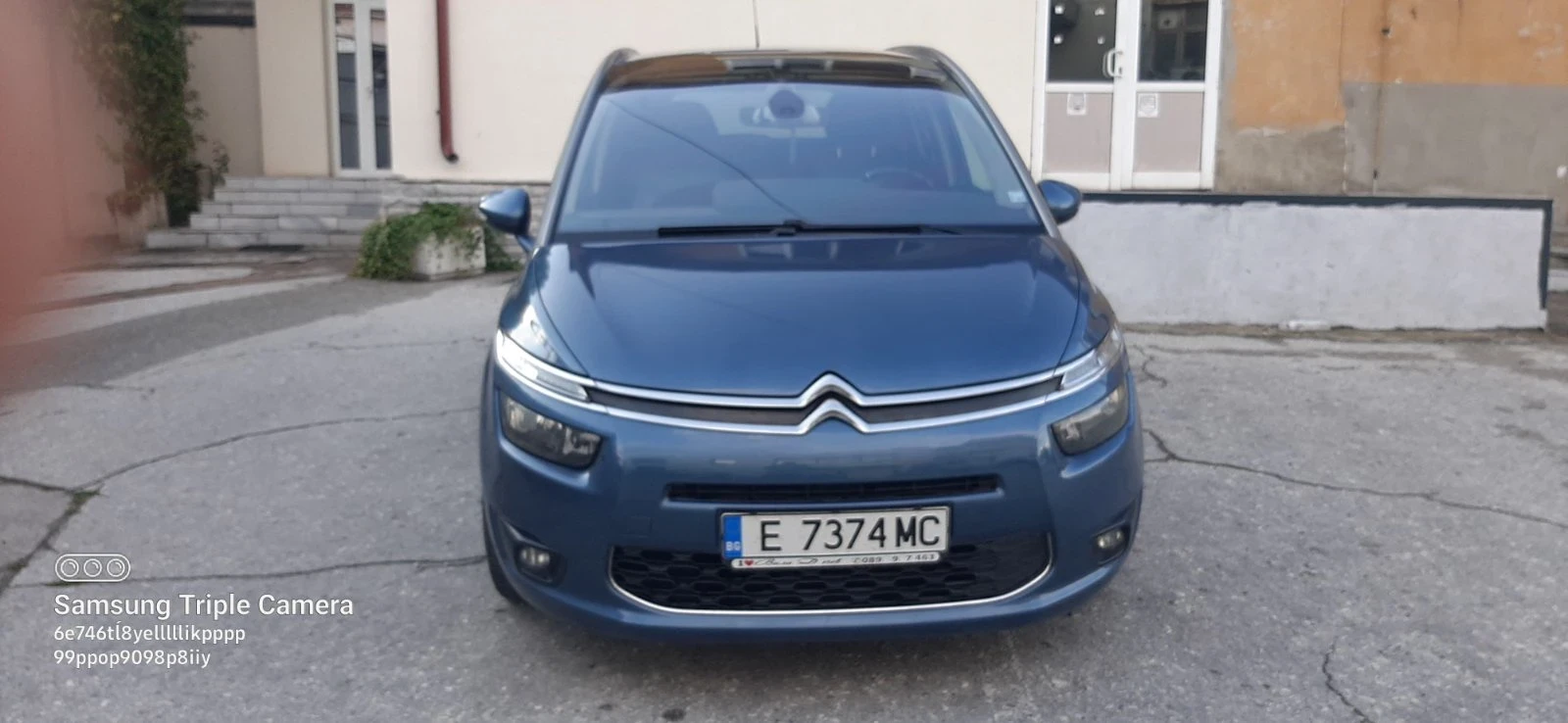 Citroen Grand C4 Picasso 2.0 HDI, снимка 3 - Автомобили и джипове - 55149952