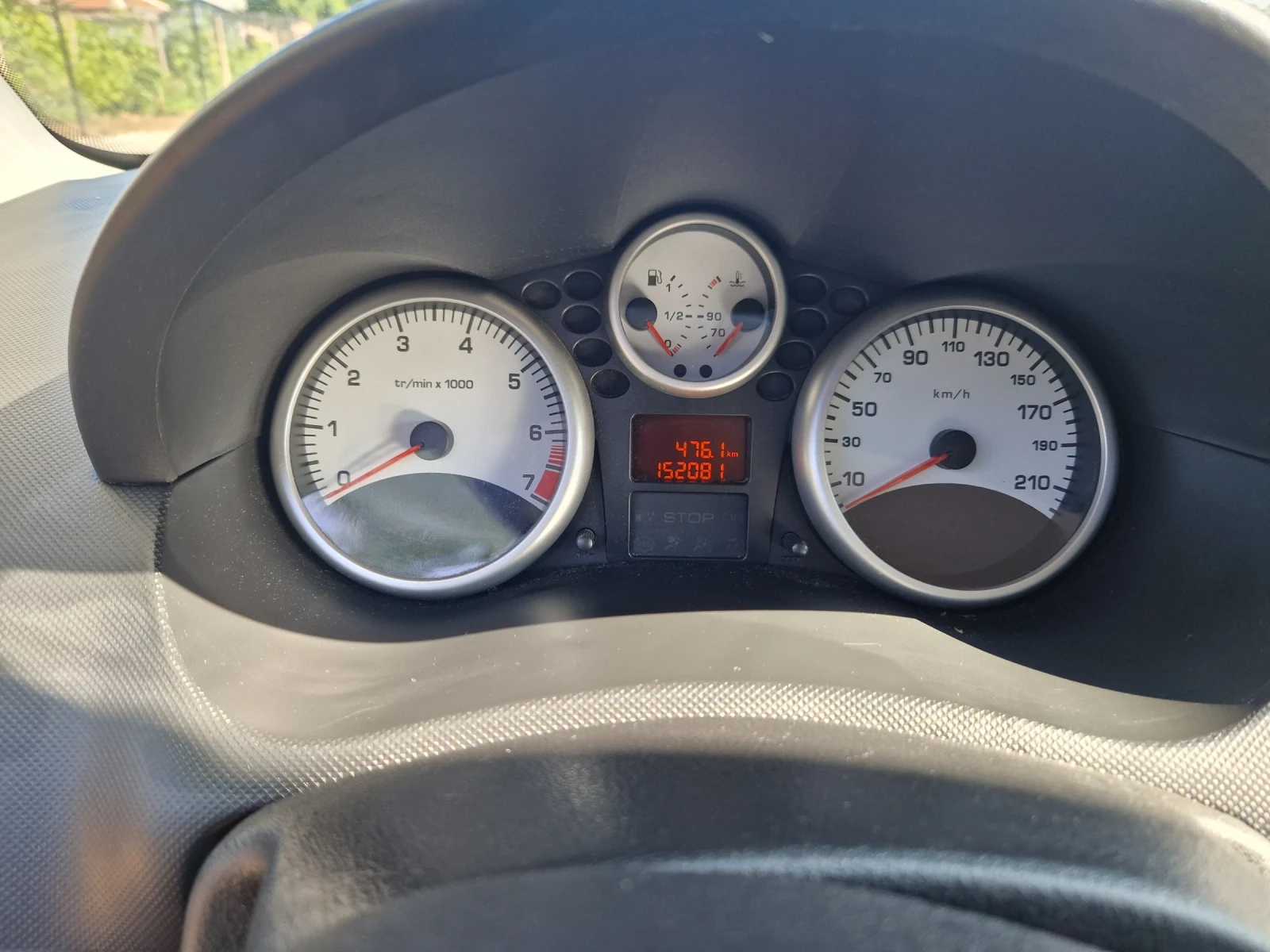 Peugeot 207 1.2i.klima, снимка 7 - Автомобили и джипове - 55074686