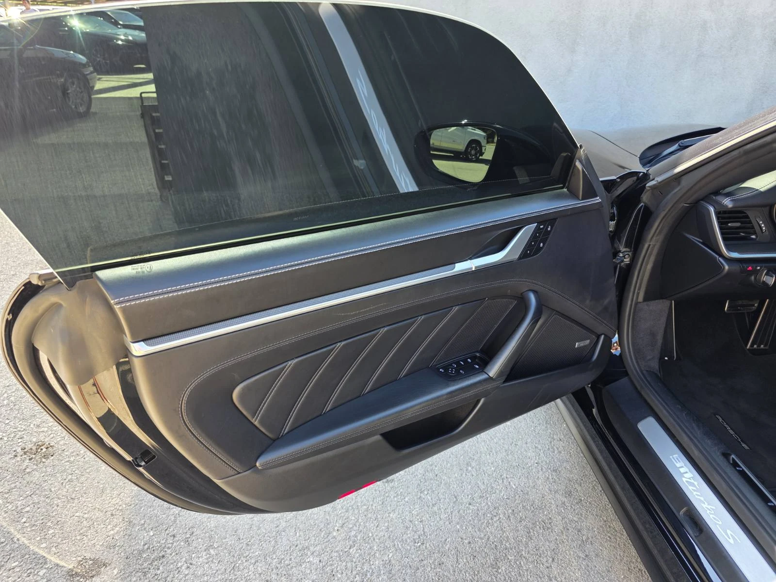 Porsche 911 992.1 TURBO S CABRIO, снимка 9 - Автомобили и джипове - 55242598