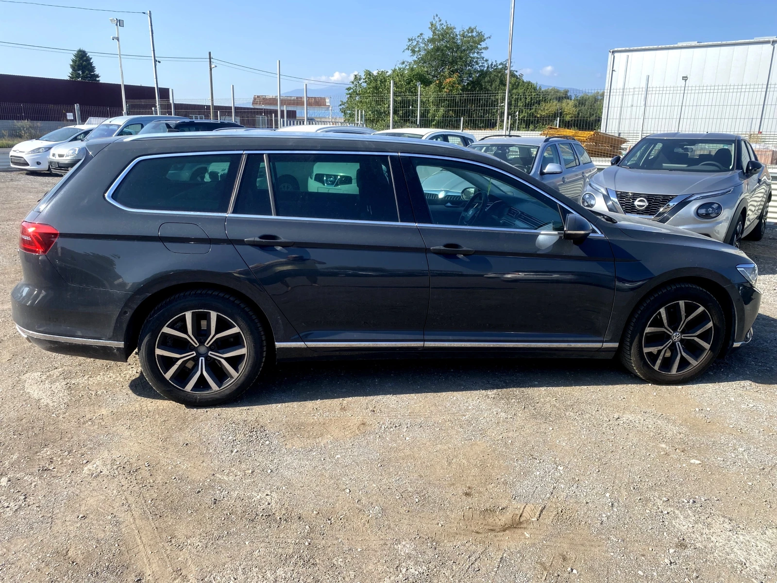 VW Passat 2.0TDI DSG Highline---Digital---, снимка 4 - Автомобили и джипове - 55610571