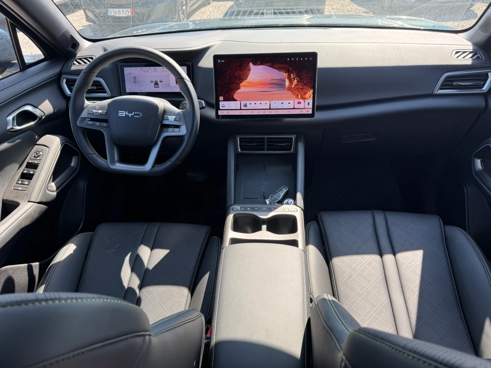 BYD Atto 2 1.5PHEV 212hp* 3080km* ��������* ����* ������ 360* | Mobile.bg � ����������� 14