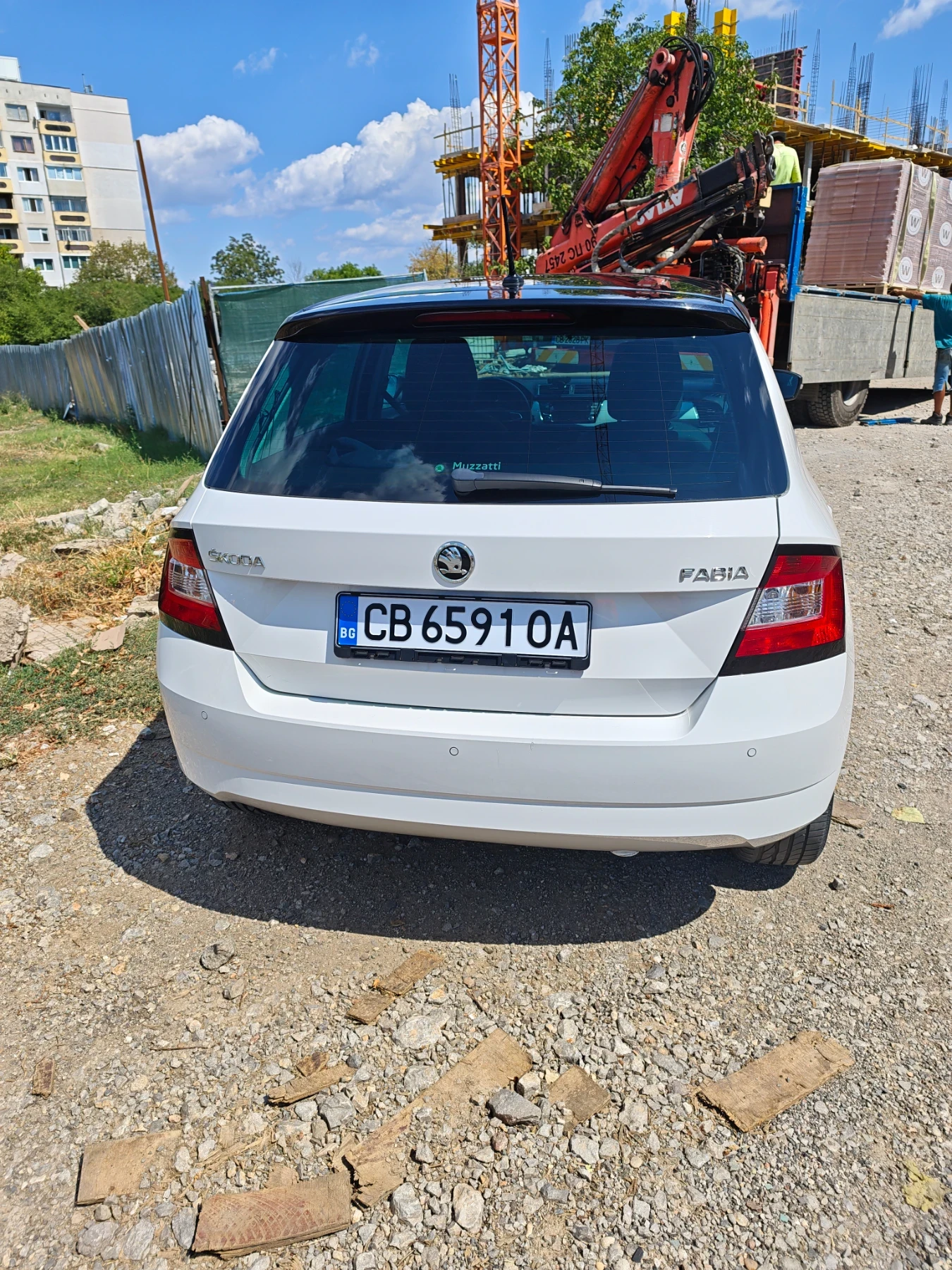 Skoda Fabia 1.0, снимка 4 - Автомобили и джипове - 55834769