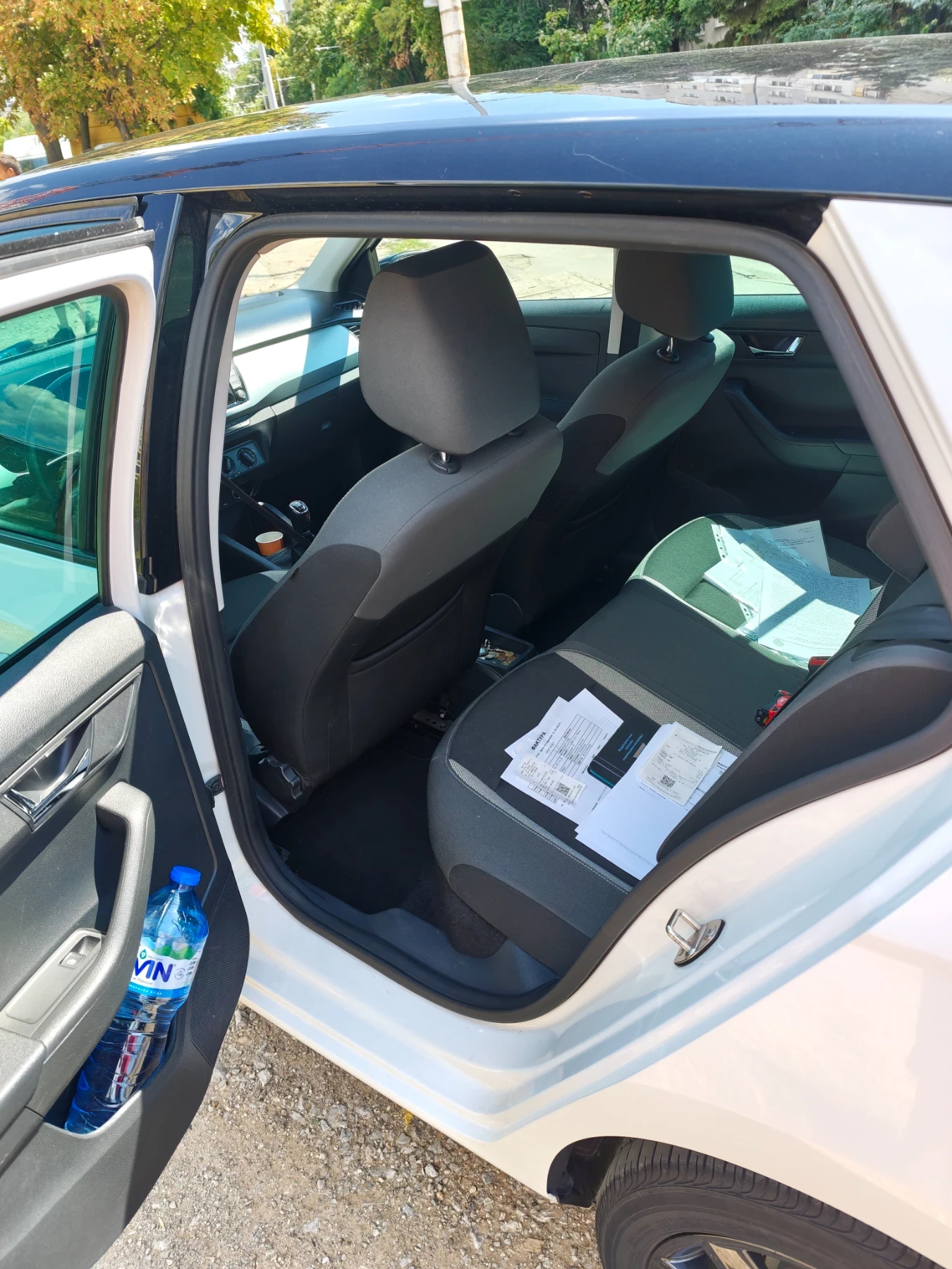 Skoda Fabia 1.0, снимка 7 - Автомобили и джипове - 55834769