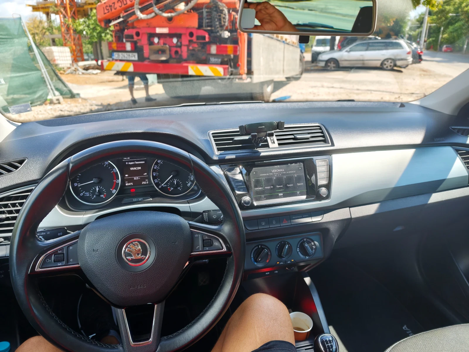 Skoda Fabia 1.0, снимка 8 - Автомобили и джипове - 55834769