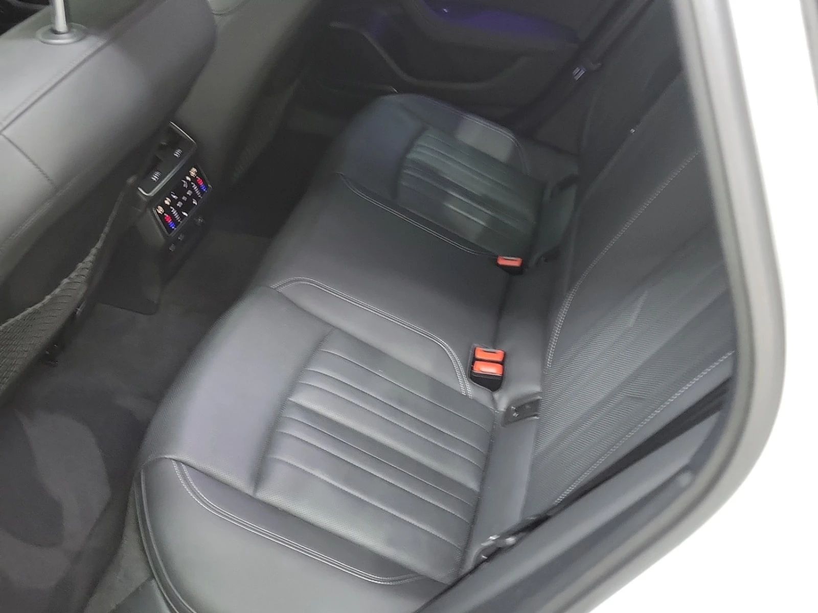 Audi A6 TECHNIK / MATRIX / DISTRONIC / 360 , снимка 13 - Автомобили и джипове - 55939864