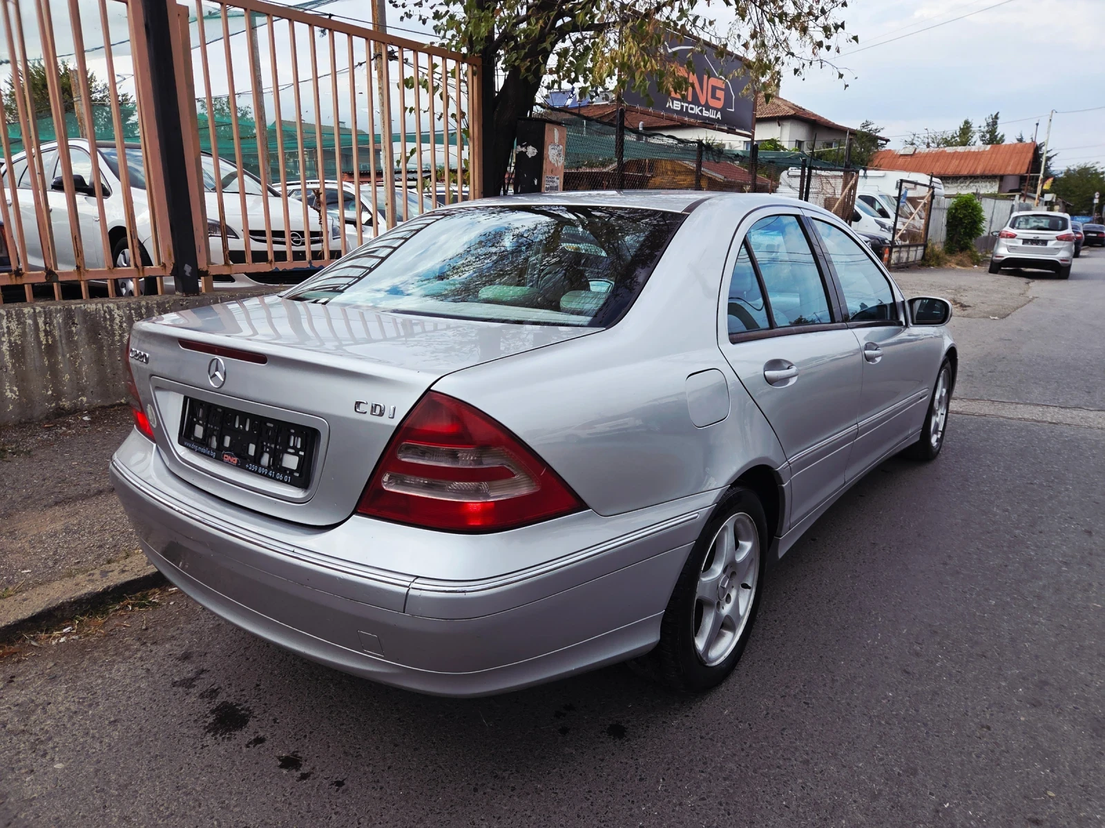 Mercedes-Benz C 220 CDI/AVANTGARDE/EURO4 , снимка 7 - Автомобили и джипове - 56048339