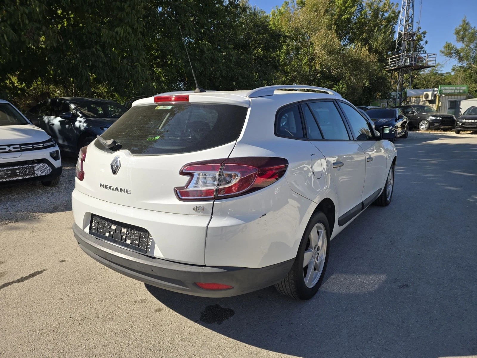 Renault Megane 1.5dci 110к.с 6 скорости , снимка 4 - Автомобили и джипове - 56115359