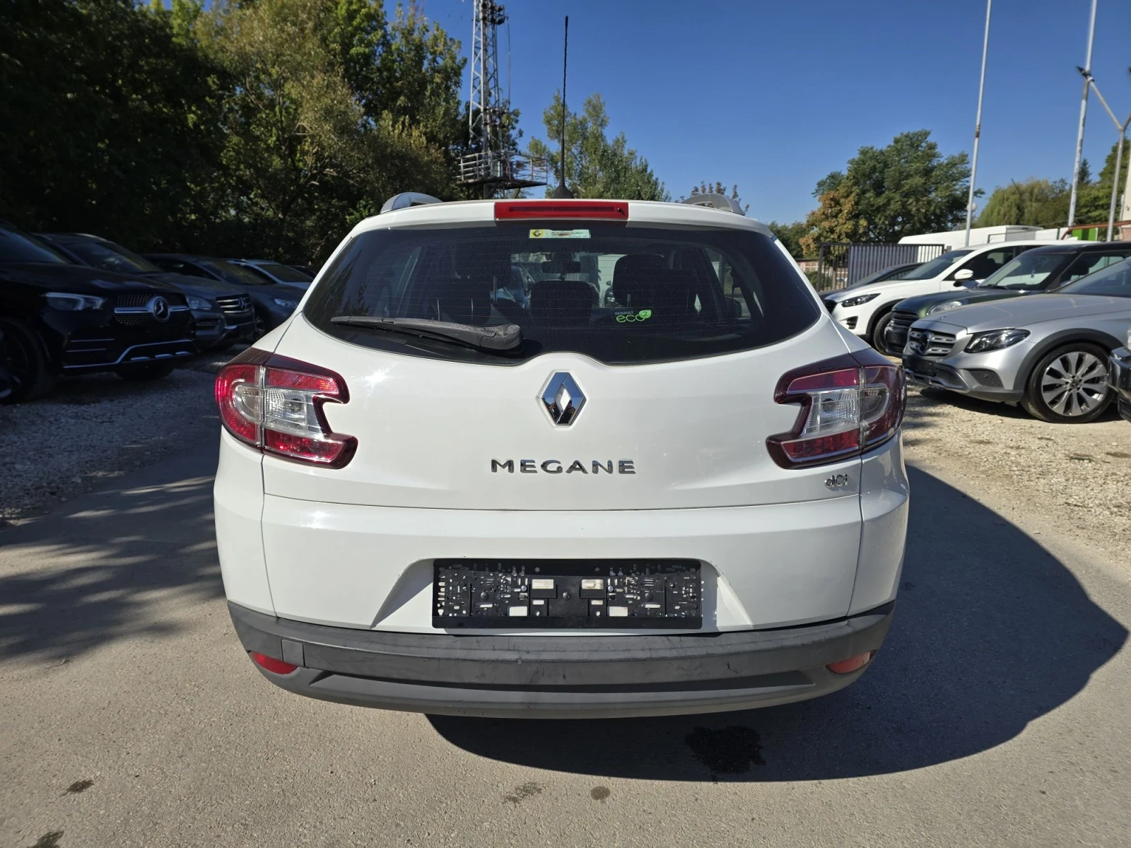 Renault Megane 1.5dci 110к.с 6 скорости , снимка 6 - Автомобили и джипове - 56115359