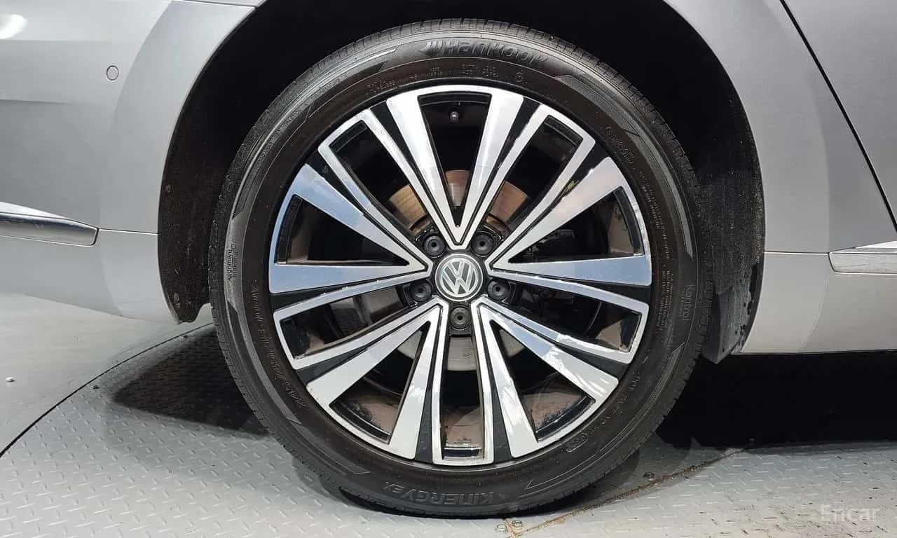 VW Arteon  2.0 TDI Premium , снимка 5 - Автомобили и джипове - 56199139