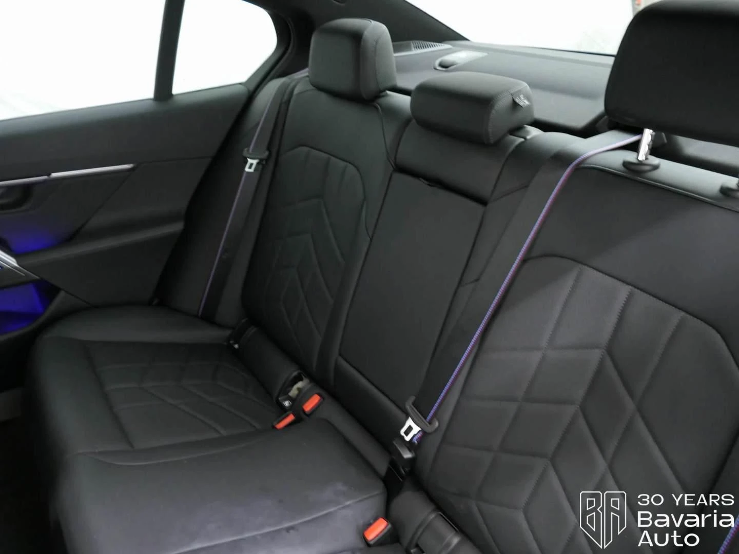 BMW 540 d xDrive Steptronic, снимка 8 - Автомобили и джипове - 56235368