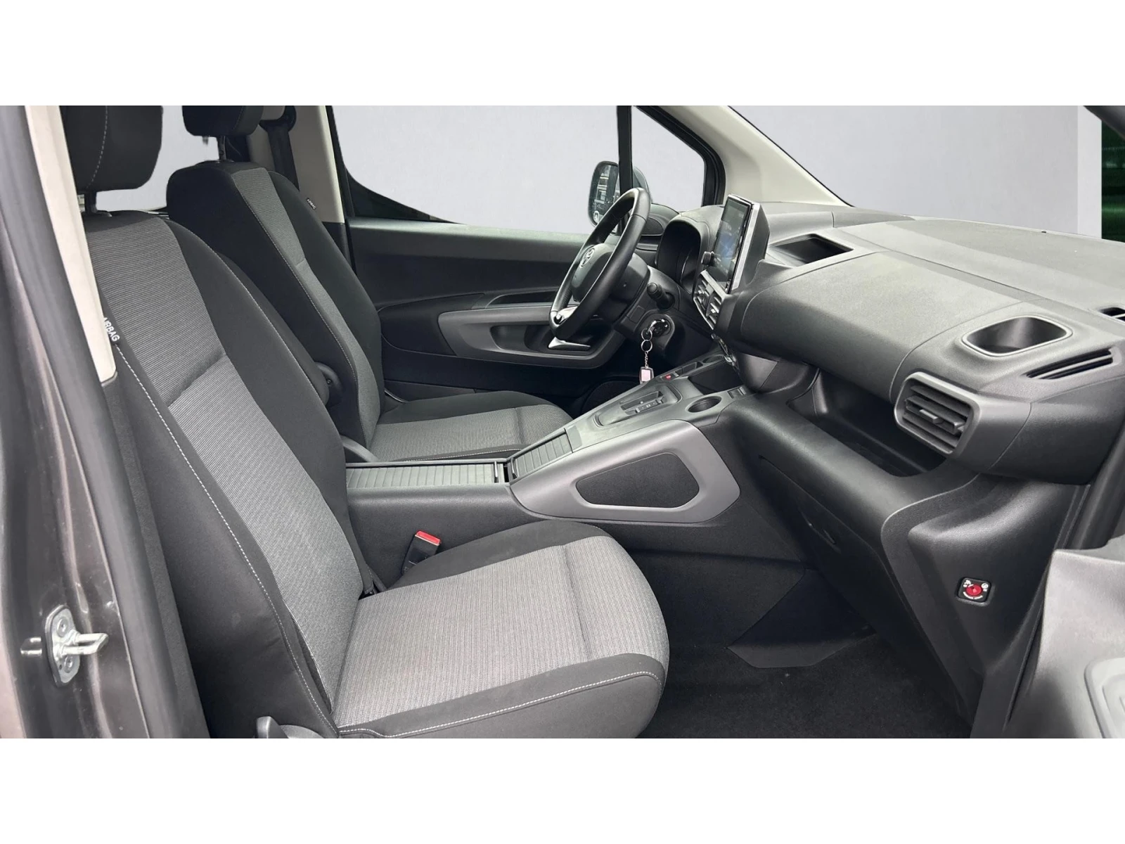 Toyota Proace City Verso Месечна вноска от 580  , снимка 6 - Автомобили и джипове - 56255751