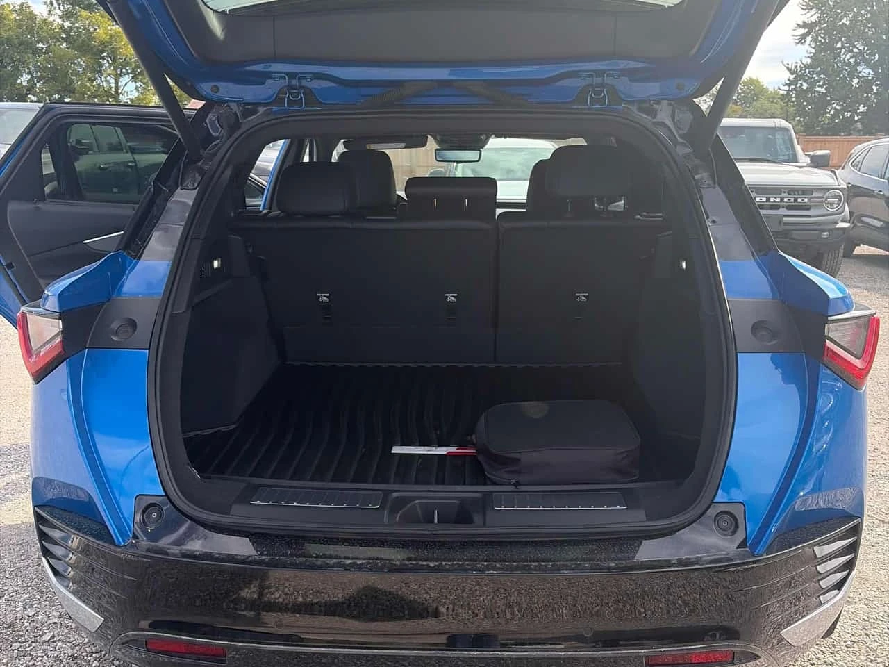 Acura ZDX Type S  CARFAX | Mobile.bg � ����������� 11
