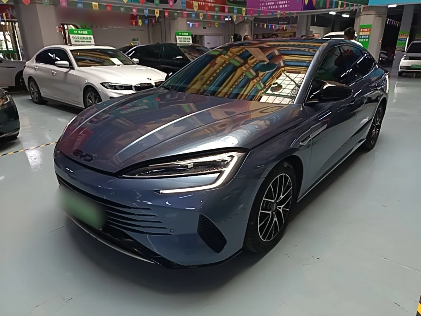 BYD Sealion 06 DM-i Plug In Hybrid / Luxury Model
