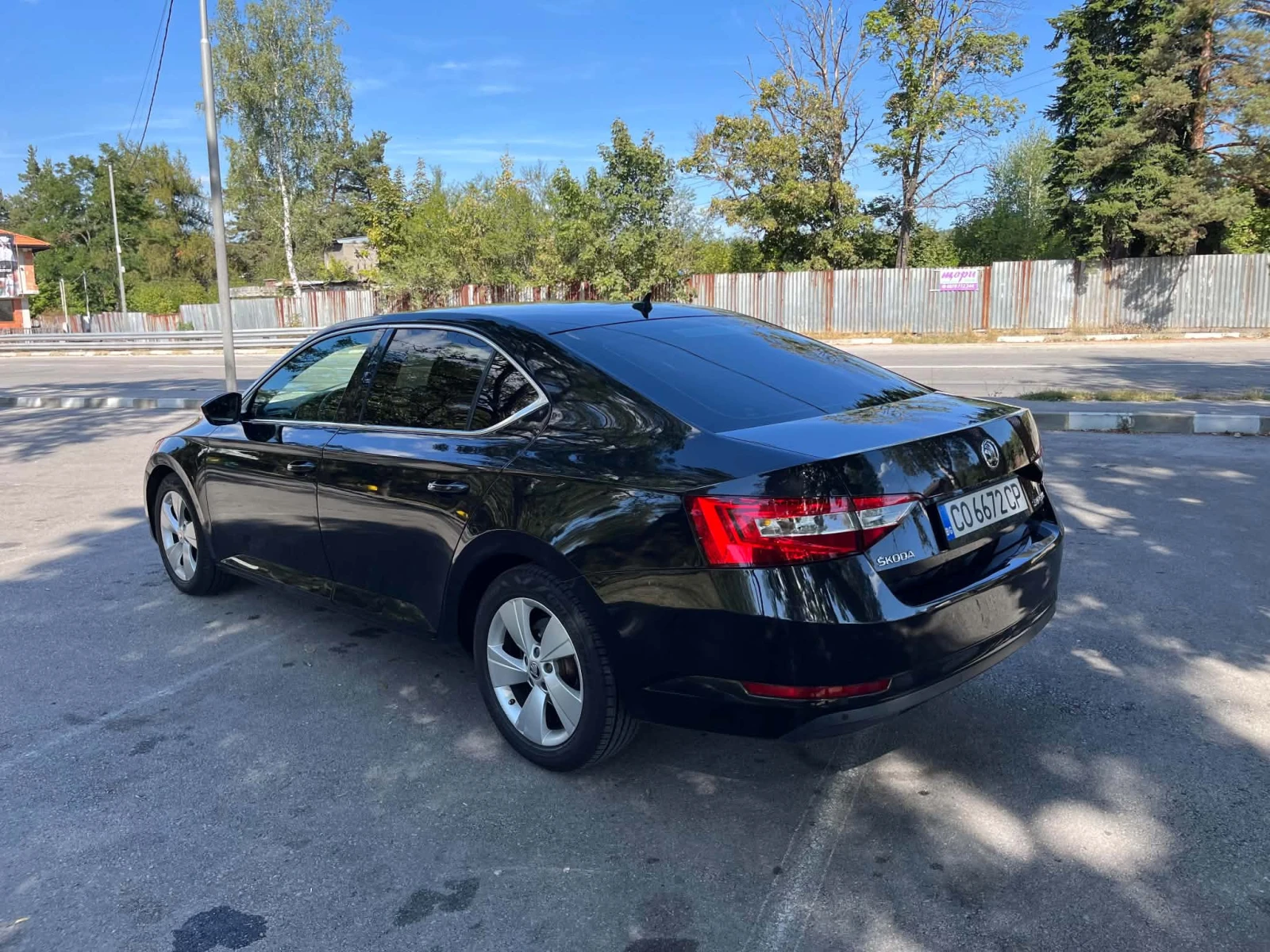Skoda Superb 2.0 TDI, снимка 3 - Автомобили и джипове - 56741646