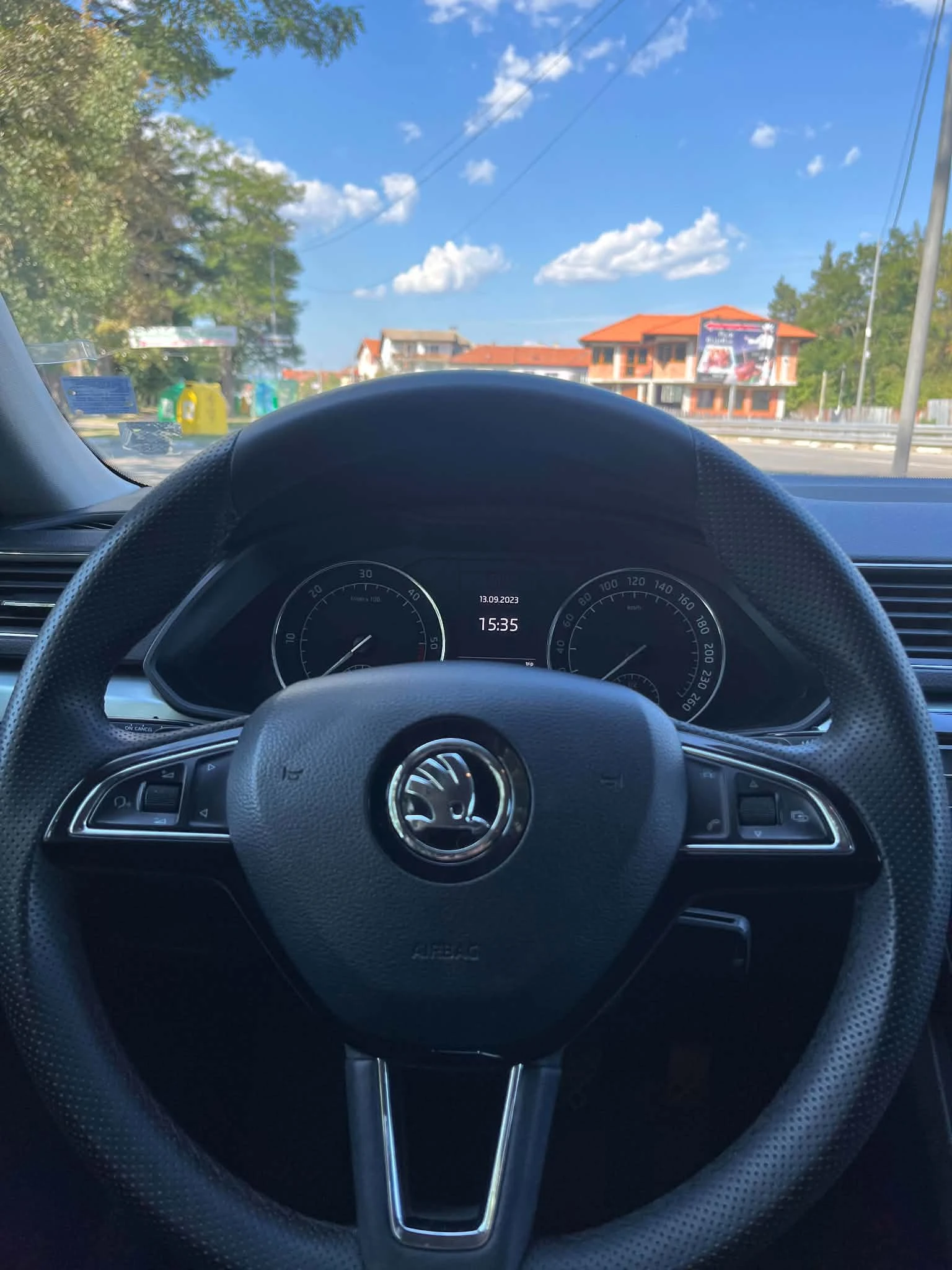 Skoda Superb 2.0 TDI, снимка 11 - Автомобили и джипове - 56741646