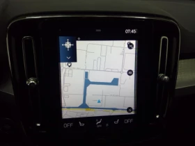 Volvo XC40 T2 Momentum Business, снимка 8