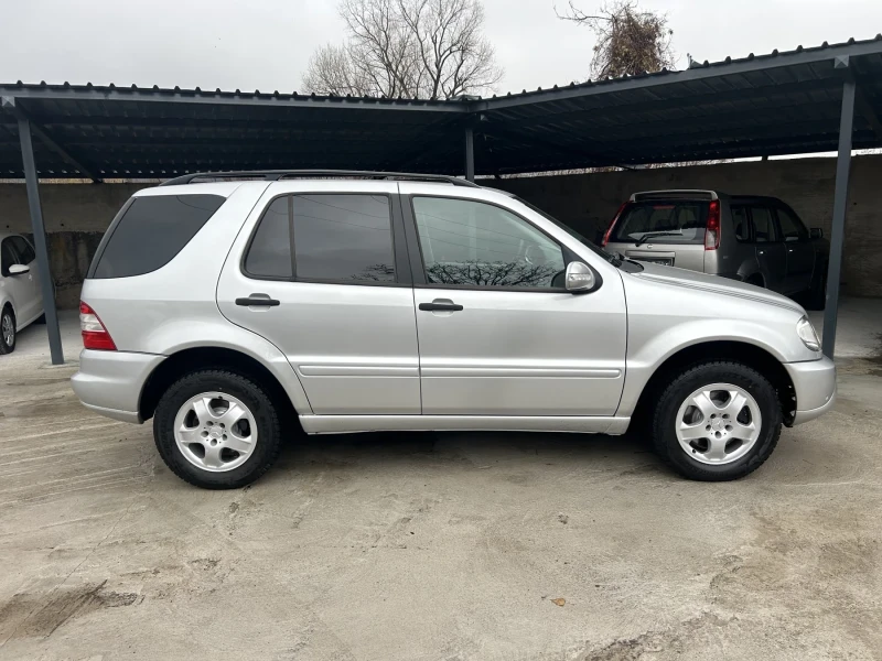 Mercedes-Benz ML 270 2.7 CDI, снимка 12 - Автомобили и джипове - 48199424