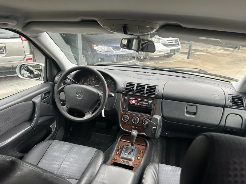 Mercedes-Benz ML 270 2.7 CDI, снимка 4 - Автомобили и джипове - 48199424