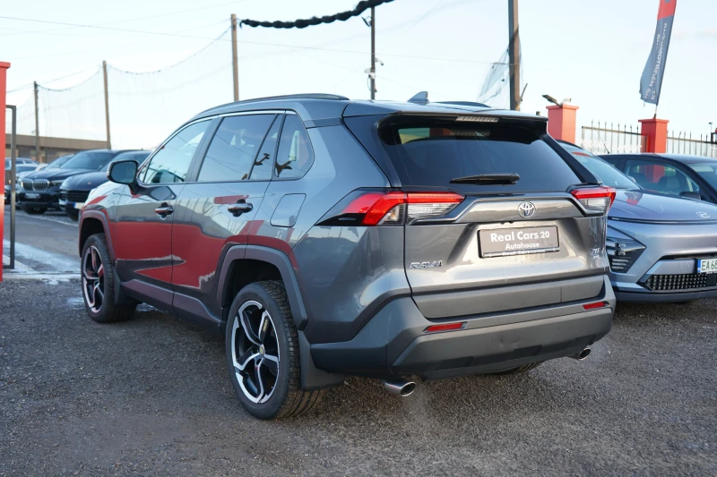 Toyota Rav4 2.5* XLE* 4x4* CAM* KEYLESS* NAVI* DISTR* CARPLAY*, снимка 6 - Автомобили и джипове - 53124083