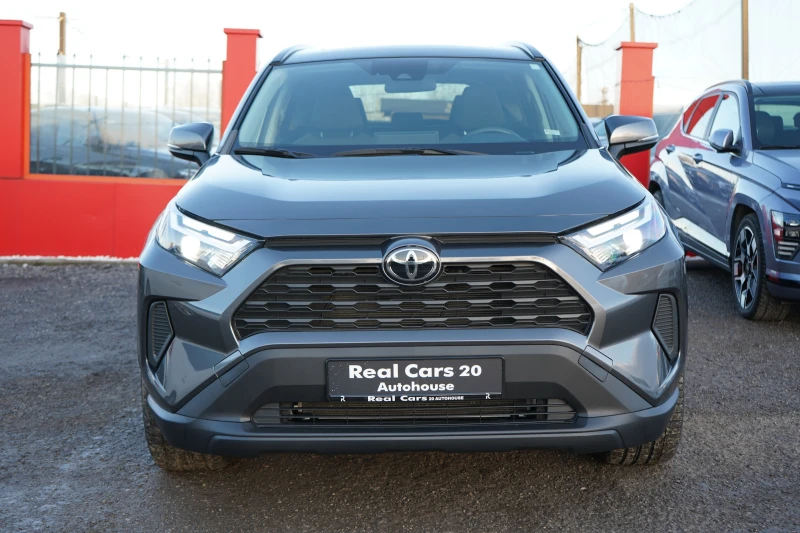 Toyota Rav4 2.5* XLE* 4x4* CAM* KEYLESS* NAVI* DISTR* CARPLAY*, снимка 2 - Автомобили и джипове - 53124083