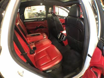 Porsche Cayenne, снимка 11 - Автомобили и джипове - 52655993